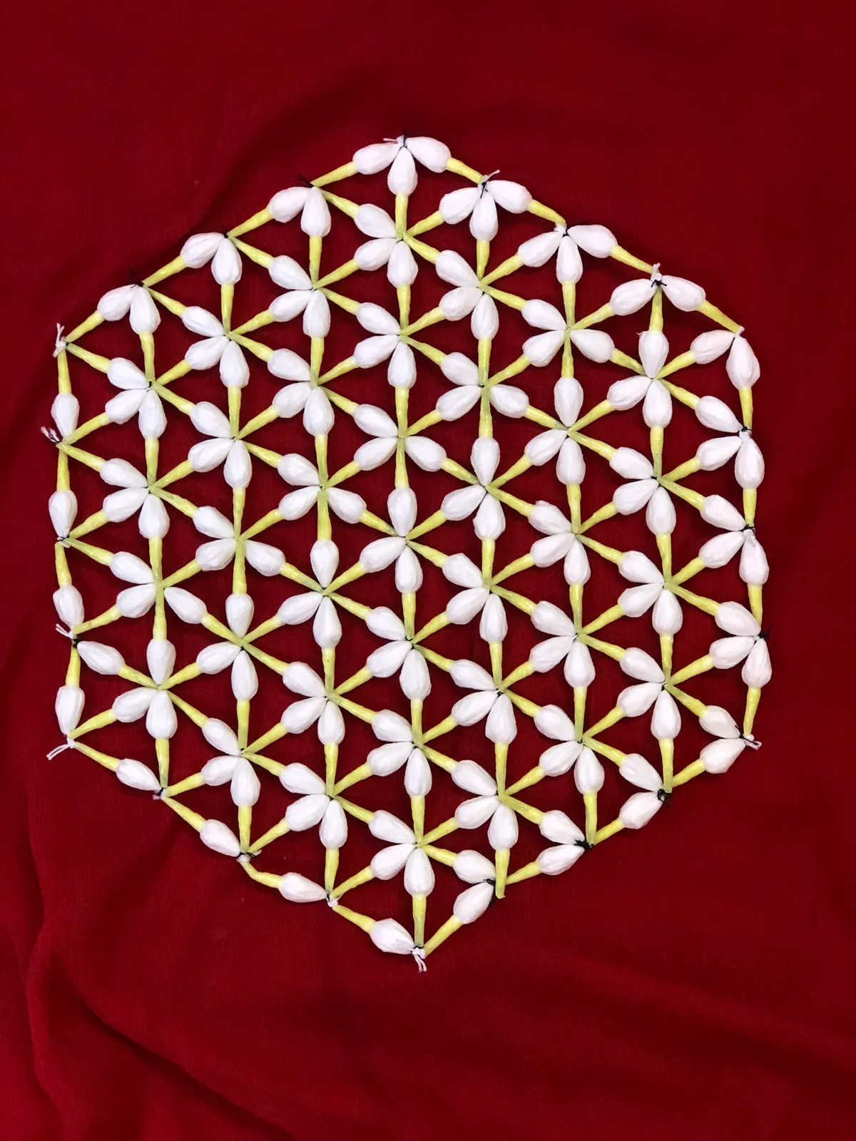 Tissue Bud Netted Jadai Hair Bun