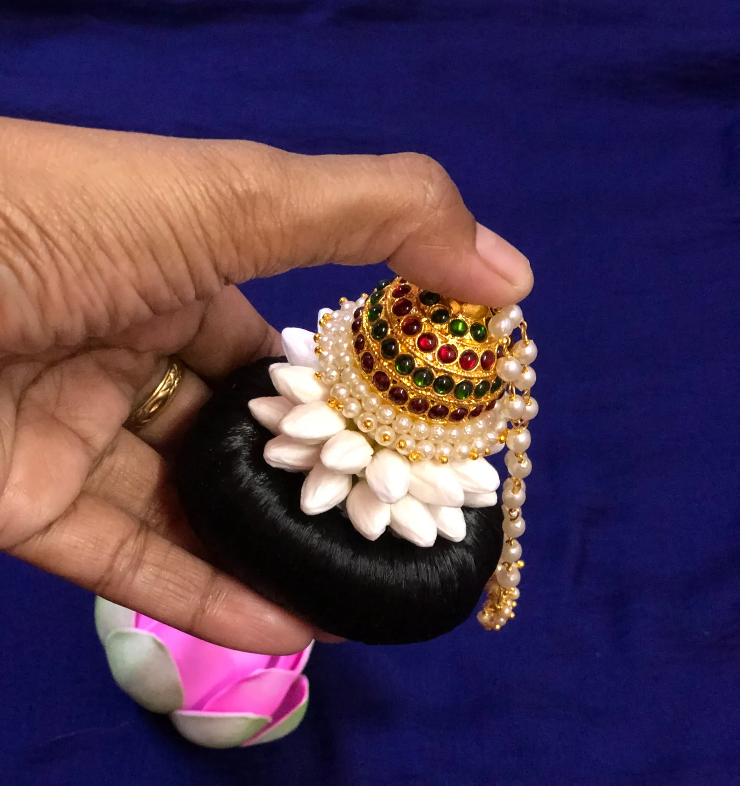 Andal Kondai(Jasmine) - 2
