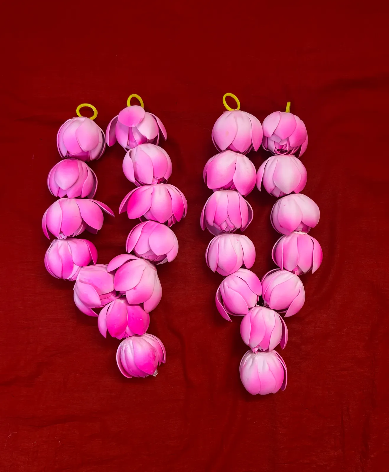 small Lotus Garland